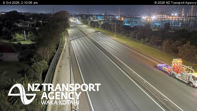 sh1-bairds-rd-overbridge-1791511847.jpg