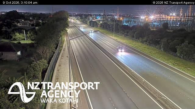 sh1-bairds-rd-overbridge-1791515429.jpg