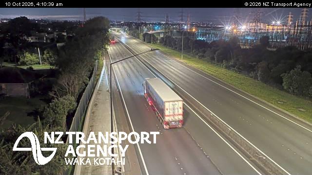 sh1-bairds-rd-overbridge-1791605456.jpg