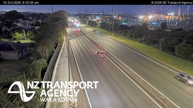 sh1-bairds-rd-overbridge-1791612656.jpg