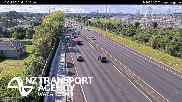 sh1-bairds-rd-overbridge-1791648661.jpg