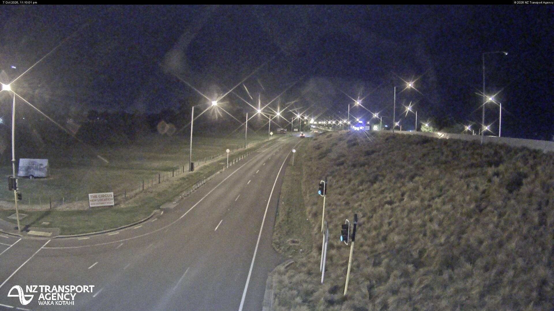 sh1-memorial-ave-east-1791414628.jpg